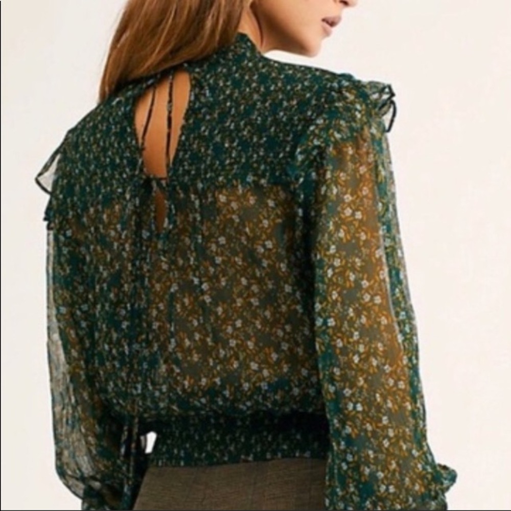 Free People S Roma green mock neck ruffle blouse